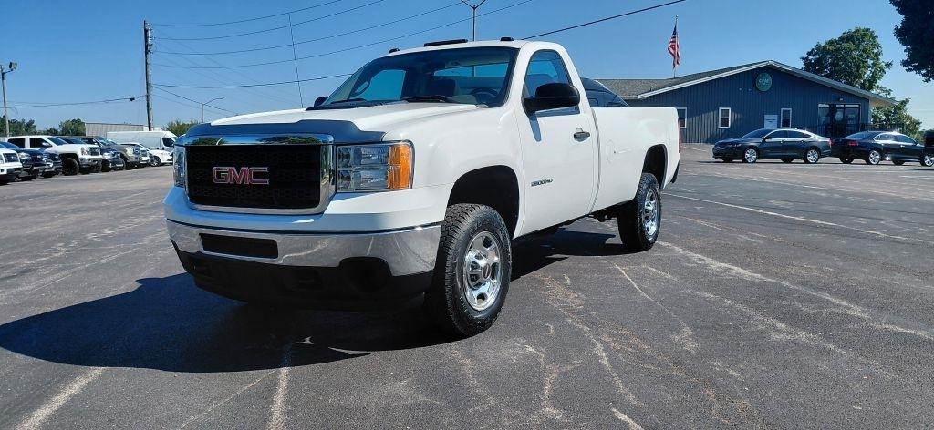 GMC Sierra 2500HD Work Truck Long Box 4WD 2013