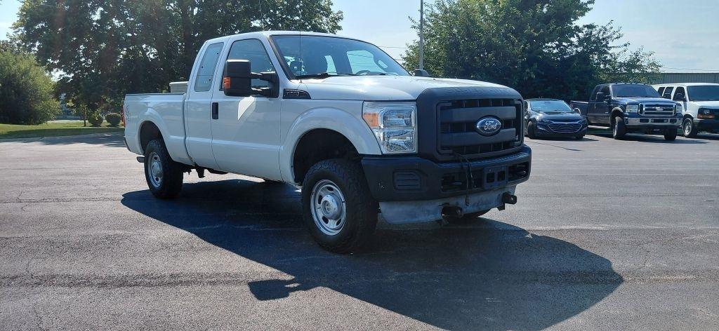 Ford F-250 SD XL SuperCab 4WD 2011