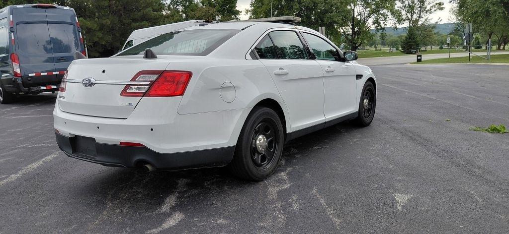 Ford Taurus Police AWD 2019