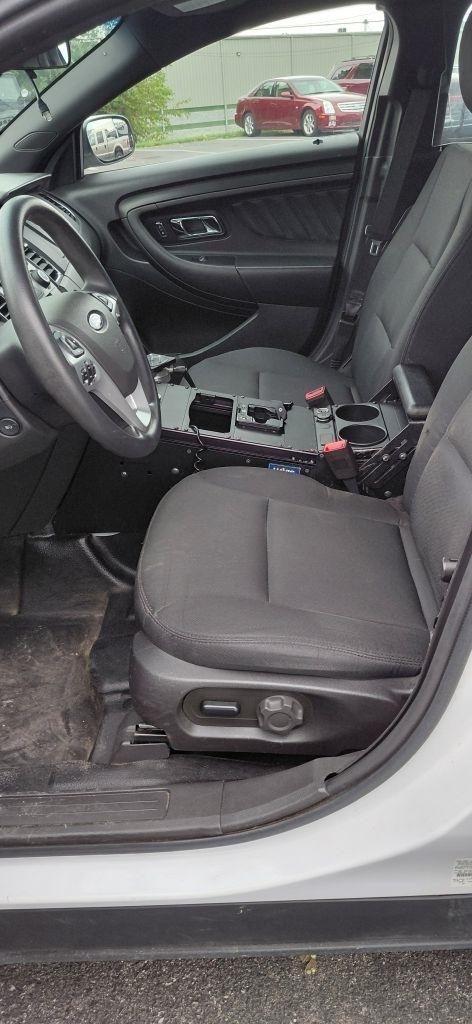 Ford Taurus Police AWD 2019