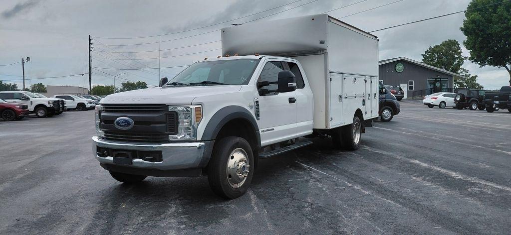 Ford F-450 SD SuperCab DRW 2WD 2019