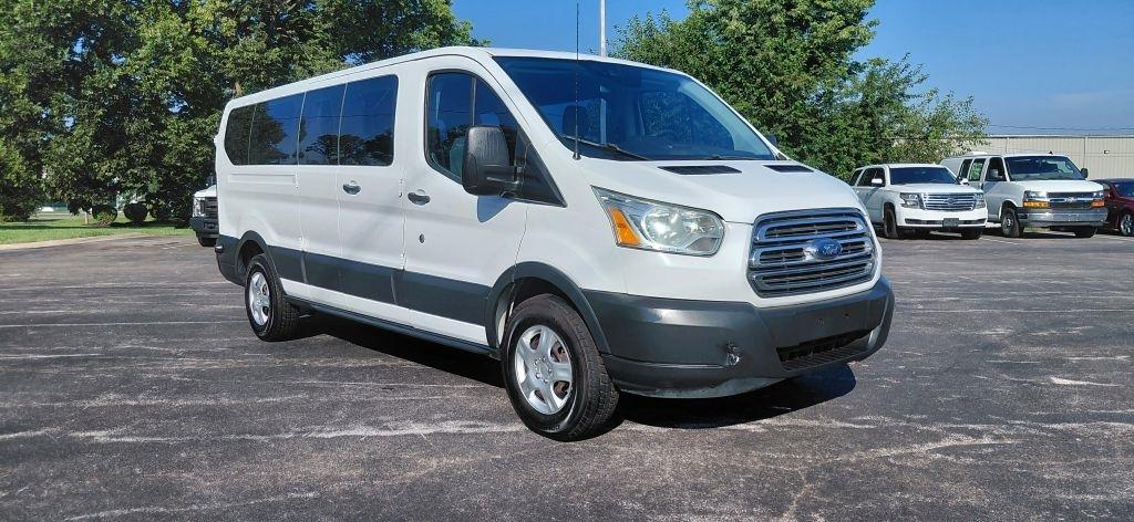 Ford Transit 350 Wagon Low Roof XL 60/40 Pass. 148-in. WB 2015