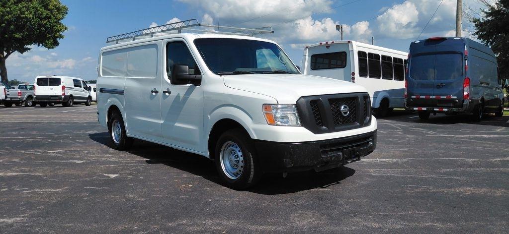 Nissan NV Cargo 1500 S 2016