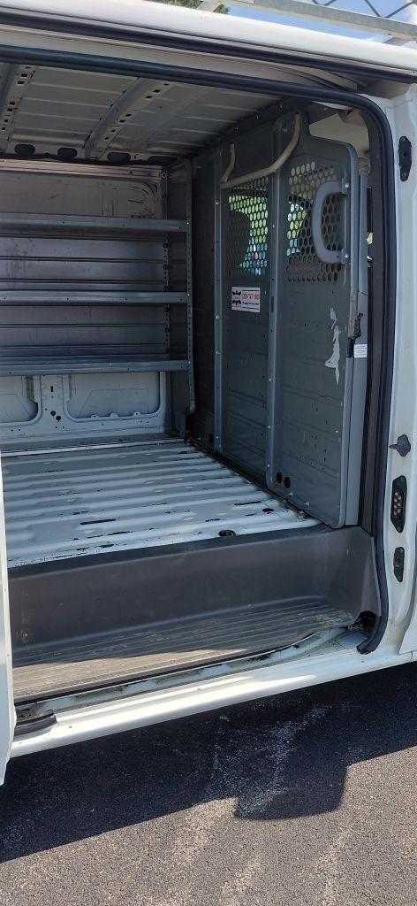 Nissan NV Cargo 1500 S 2016