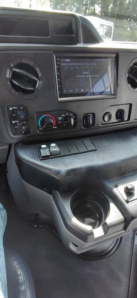 Ford Econoline E350 2019