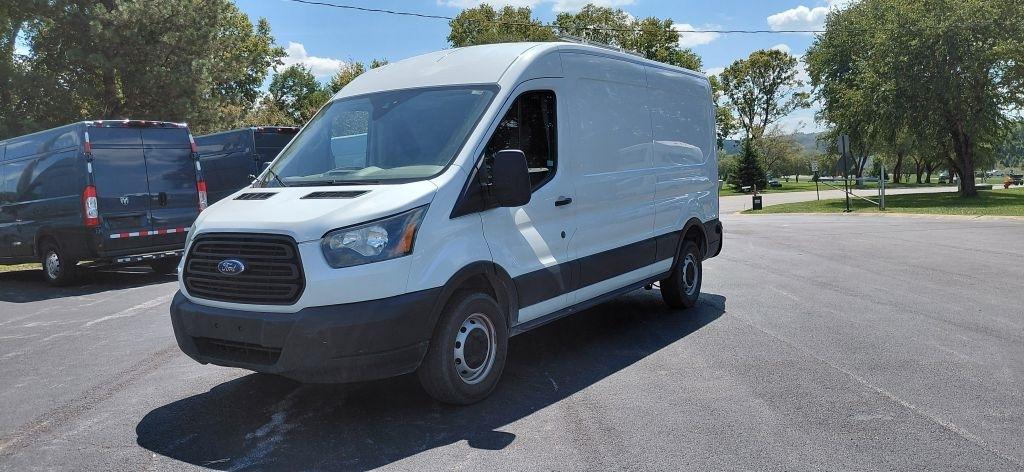 Ford Transit 250 Van Med. Roof w/Sliding Pass. 148-in. WB 2019