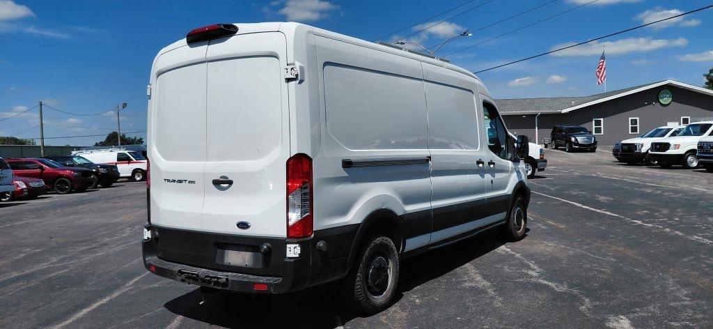 Ford Transit 250 Van Med. Roof w/Sliding Pass. 148-in. WB 2019