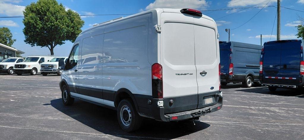Ford Transit 250 Van Med. Roof w/Sliding Pass. 148-in. WB 2019