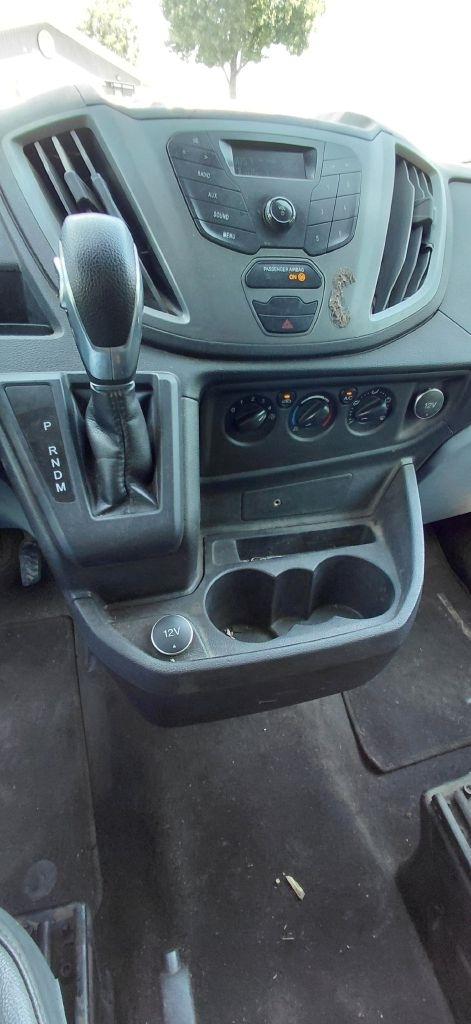 Ford Transit 250 Van Med. Roof w/Sliding Pass. 148-in. WB 2019