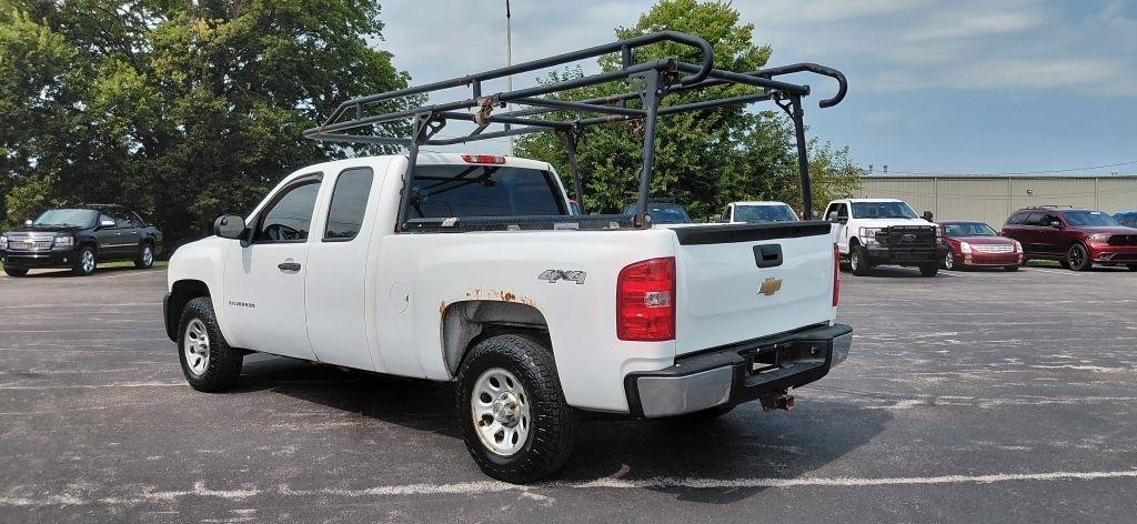 Chevrolet Silverado 1500 Work Truck Ext. Cab 4WD 2011