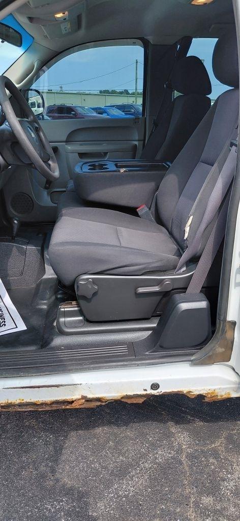 Chevrolet Silverado 1500 Work Truck Ext. Cab 4WD 2011