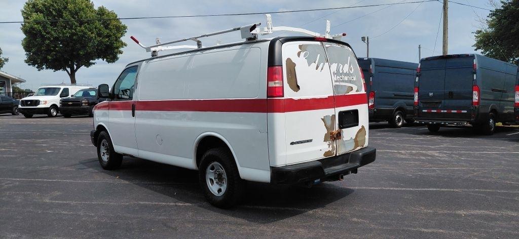 Chevrolet Express 2500 Cargo 2009