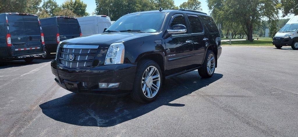 Cadillac Escalade AWD Premium 2013