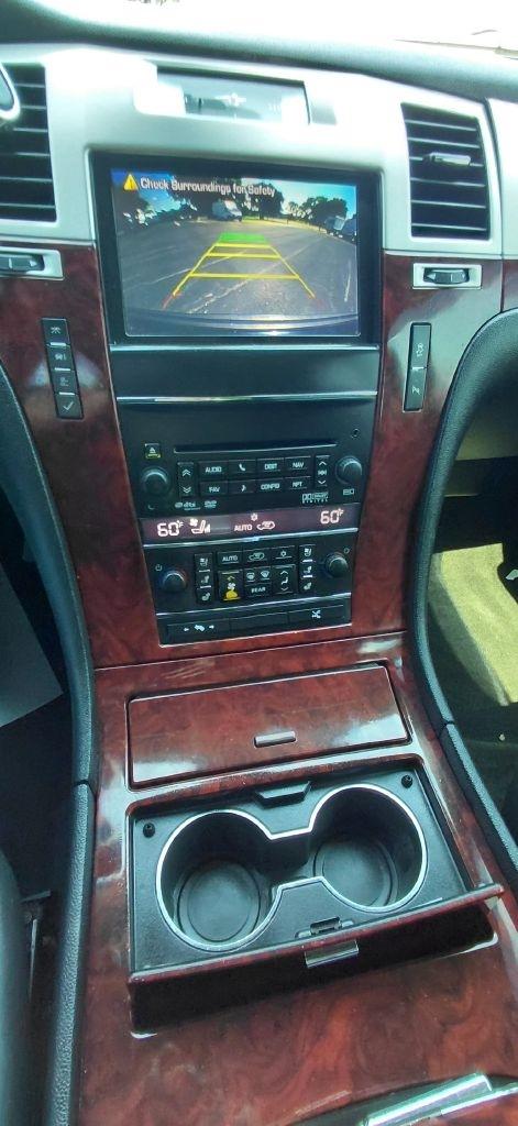 Cadillac Escalade AWD Premium 2013