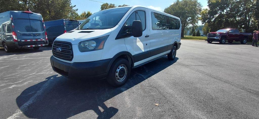 Ford Transit 350 Wagon Low Roof XL 60/40 Pass. 148-in. WB 2017