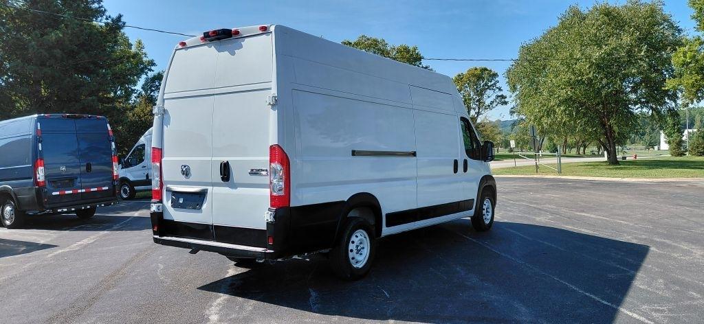 RAM Promaster 3500 Super High Roof 2023
