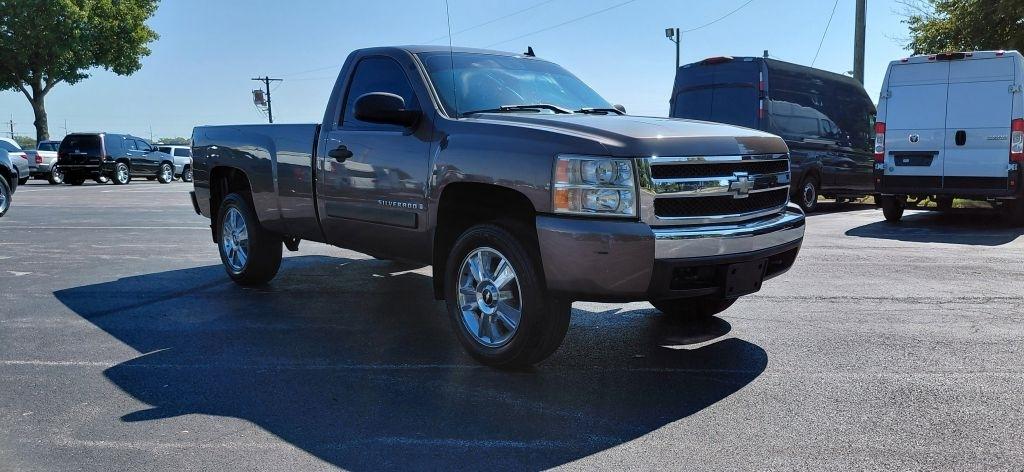 Chevrolet Silverado 1500 LT1 4WD 2007