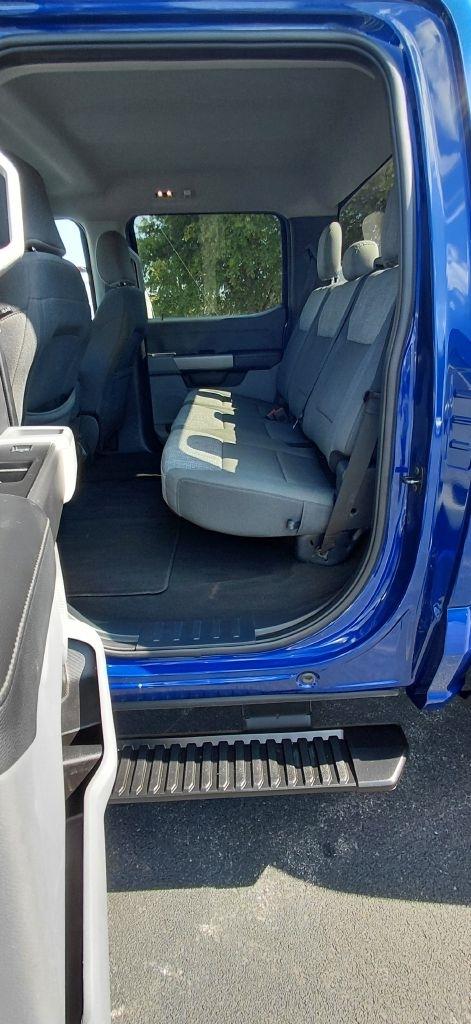 Ford F-350 SD XL Crew Cab Long Bed DRW 4WD 2026