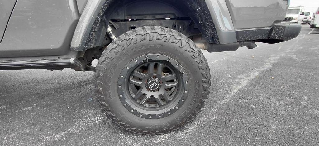 Jeep Gladiator Sport 2021