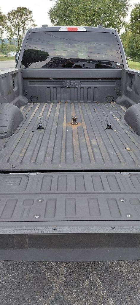 Ford F-350 SD XL Crew Cab Long Bed DRW 4WD 2026