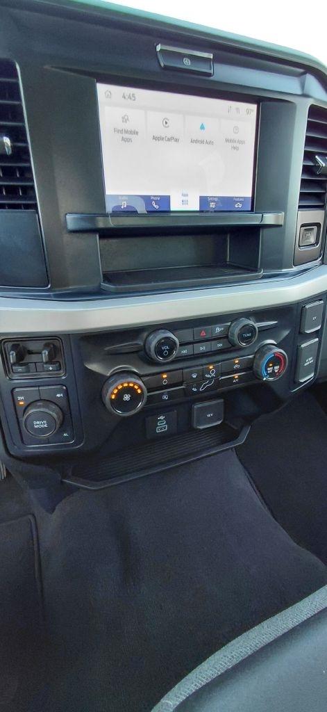 Ford F-350 SD XL Crew Cab Long Bed DRW 4WD 2026