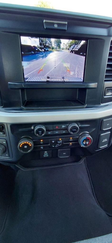 Ford F-350 SD XL Crew Cab Long Bed DRW 4WD 2026