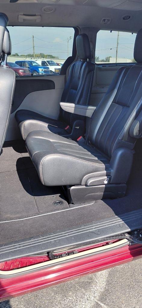 Chrysler Town & Country Touring 2015