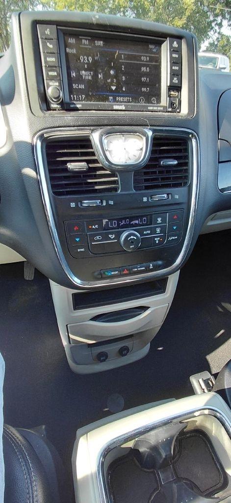 Chrysler Town & Country Touring 2015