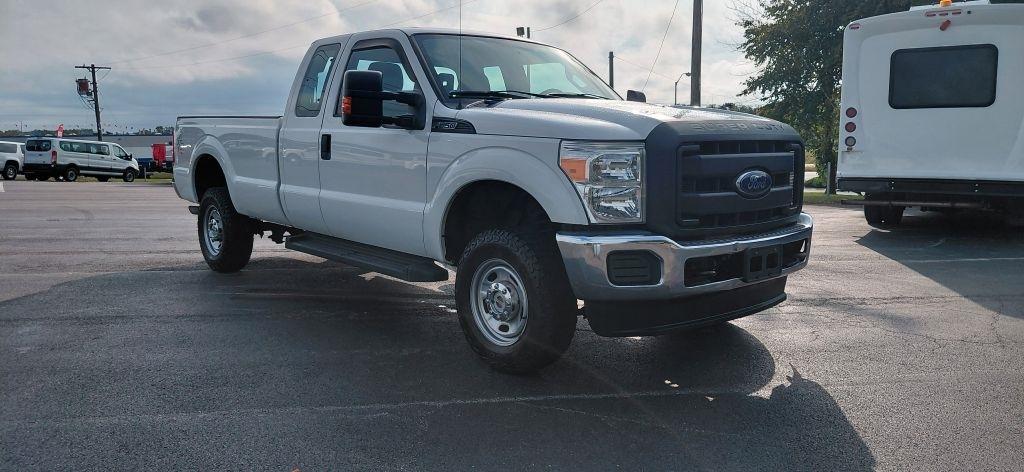 Ford F-250 SD XL SuperCab 4WD 2016