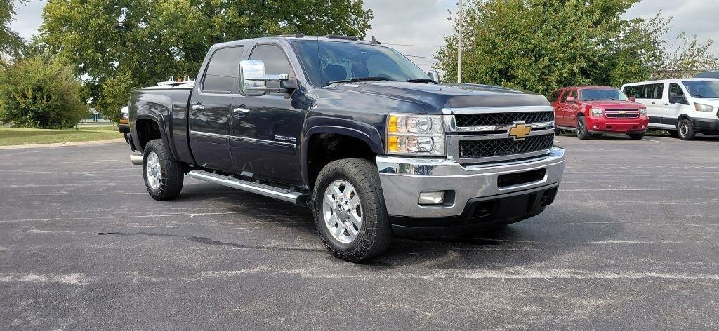 Chevrolet Silverado 2500HD LT Crew Cab 4WD 2013