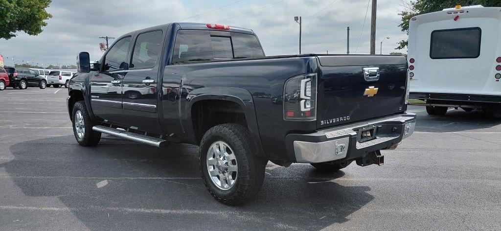 Chevrolet Silverado 2500HD LT Crew Cab 4WD 2013