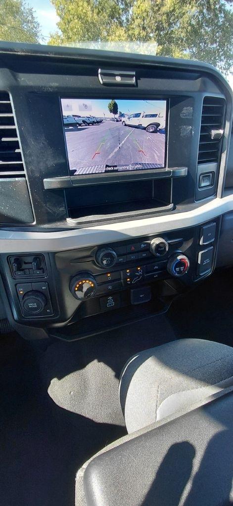 Ford F-350 SD XL Crew Cab Long Bed DRW 4WD 2026