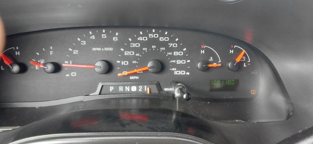 Ford Econoline E-350 XL Super Duty 2008