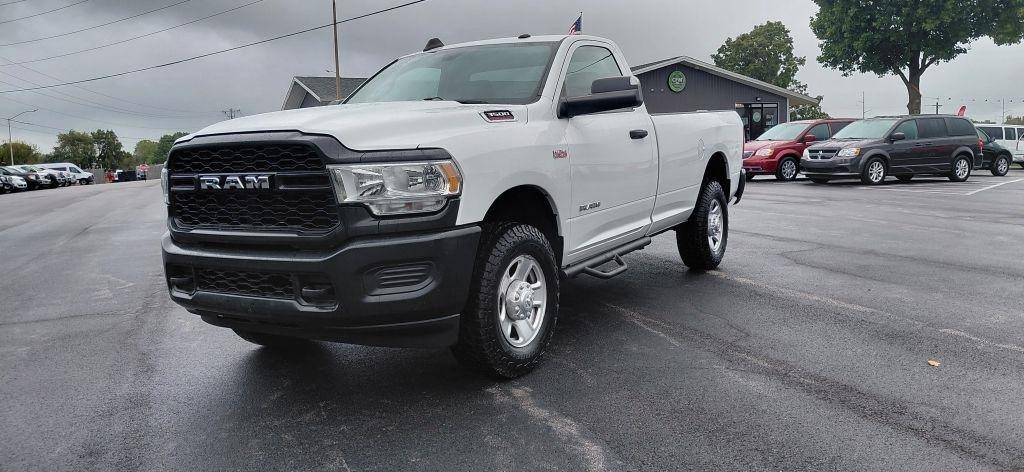 RAM 3500 Tradesman Regular Cab 4WD 2020
