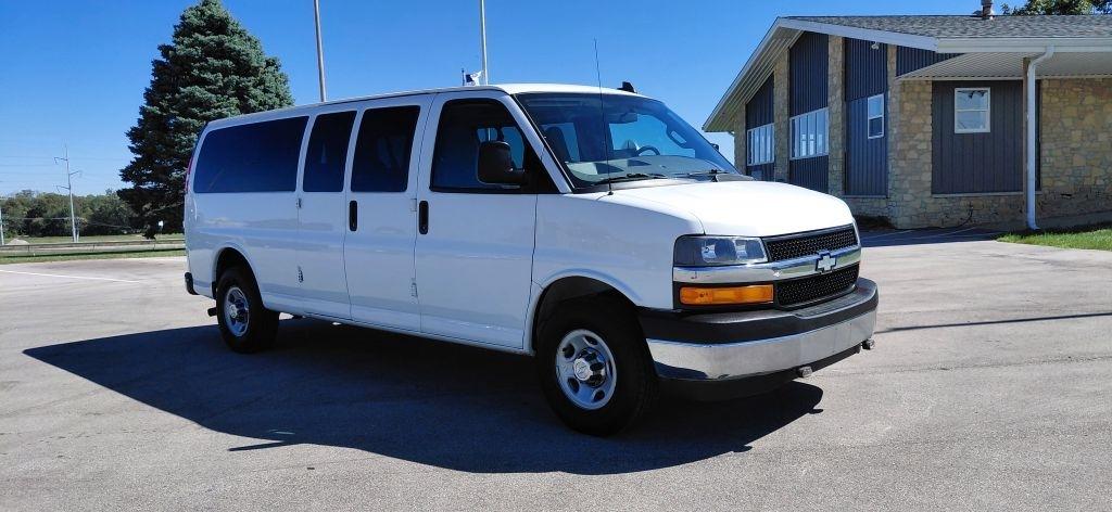 Chevrolet Express LT 3500 Extended 2017