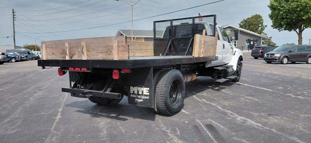 Ford F-650 Crew Cab 2WD DRW 2007