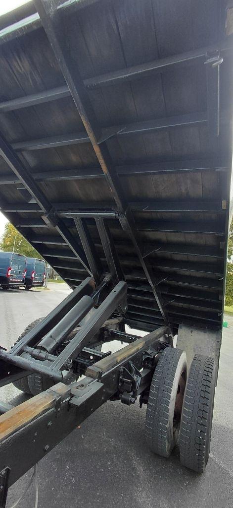 Ford F-650 Crew Cab 2WD DRW 2007