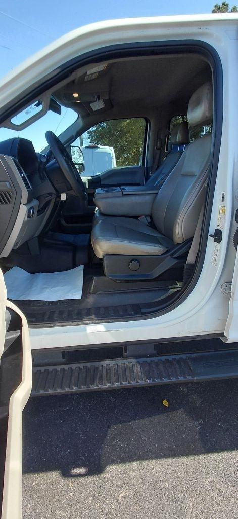Ford F-350 SD Platinum Crew Cab 4WD 2019