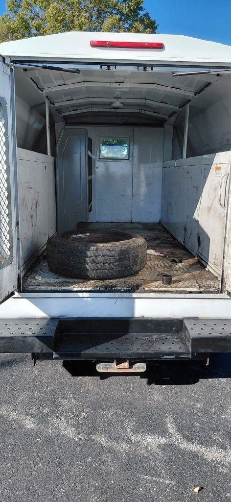 Ford Econoline E-350 Super Duty 2016