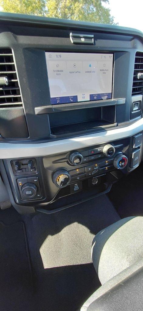 Ford F-350 SD XL Crew Cab Long Bed DRW 4WD 2026