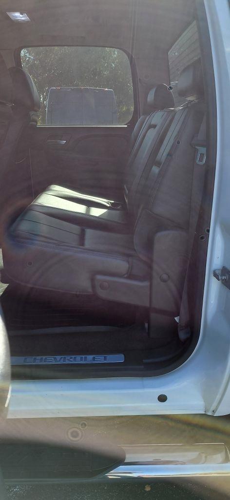 Chevrolet Silverado 2500HD LTZ Crew Cab 4WD 2013