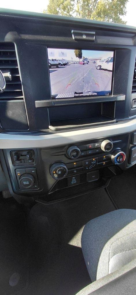 Ford F-350 SD XL Crew Cab Long Bed DRW 4WD 2026