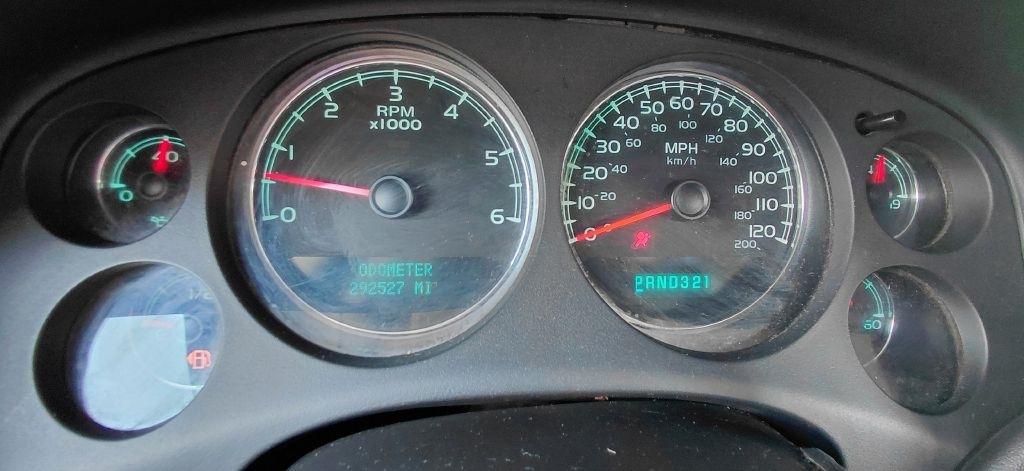 Chevrolet Suburban LTZ 1500 4WD 2008