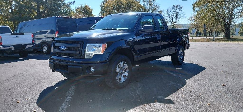Ford F-150 XL SuperCab 8-ft. Bed 4WD 2014