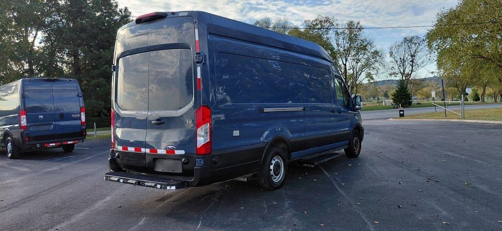 Ford Transit 250 Van High Roof w/Sliding Pass. 148-in. WB EL 2020