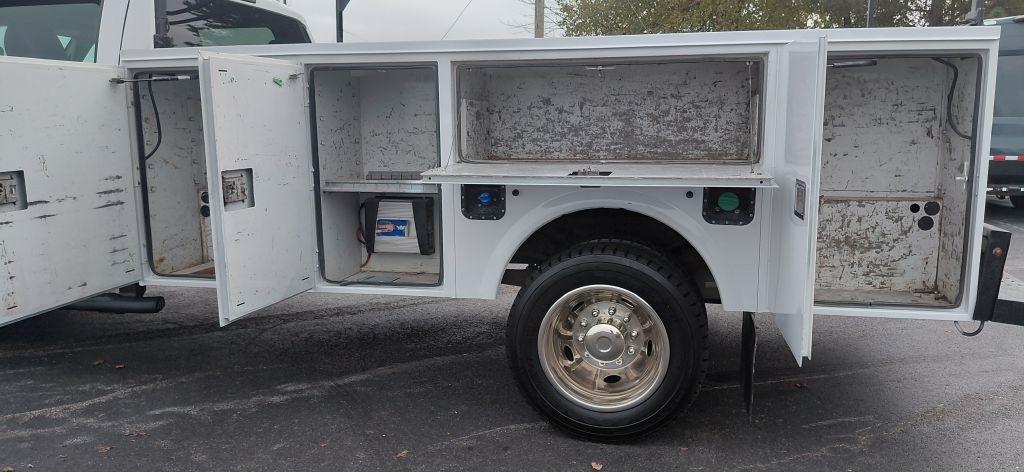 Ford F-550 Crew Cab DRW 4WD 2015