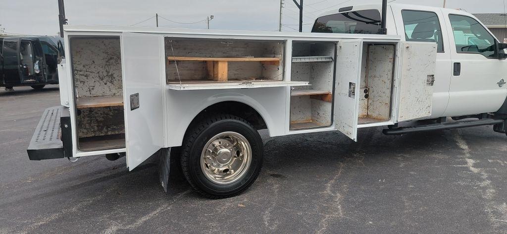 Ford F-550 Crew Cab DRW 4WD 2015