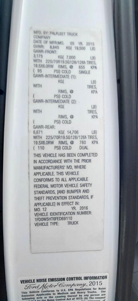 Ford F-550 Crew Cab DRW 4WD 2015