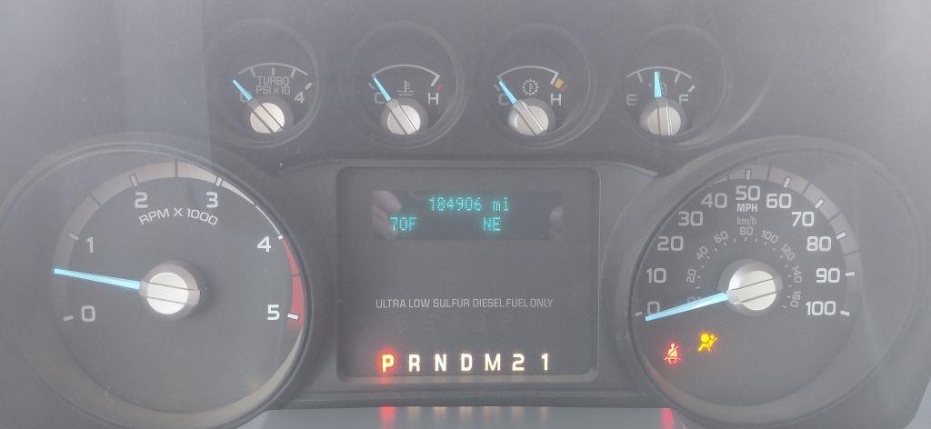 Ford F-350 SD XL Crew Cab Long Bed DRW 4WD 2013