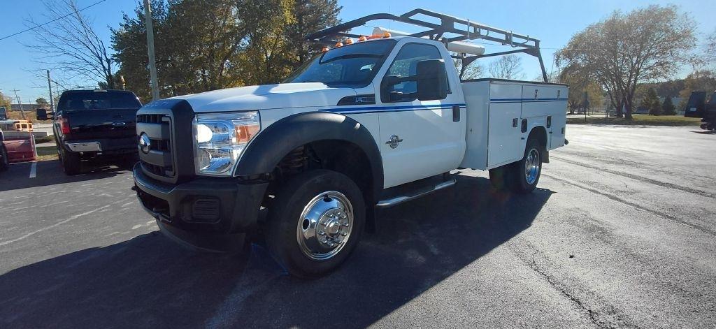 Ford F-550 Regular Cab DRW 2WD 2012